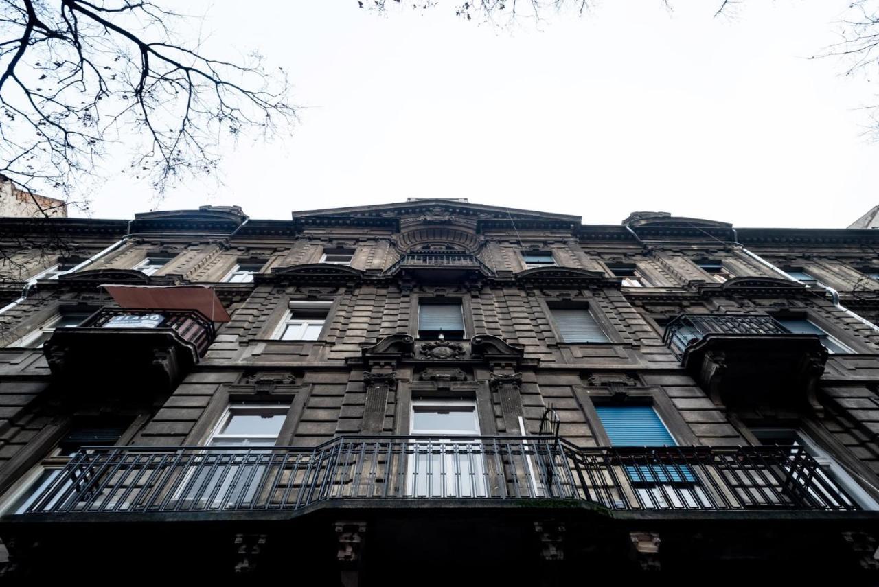 Welcoming Modern Apartment In The Center, Budapest